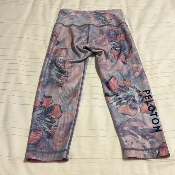 Peloton Pants - WITH Peloton Capris